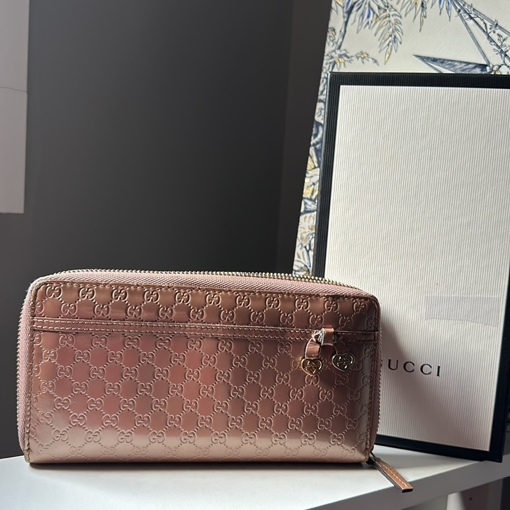 Gucci guccisima long zippy wallet